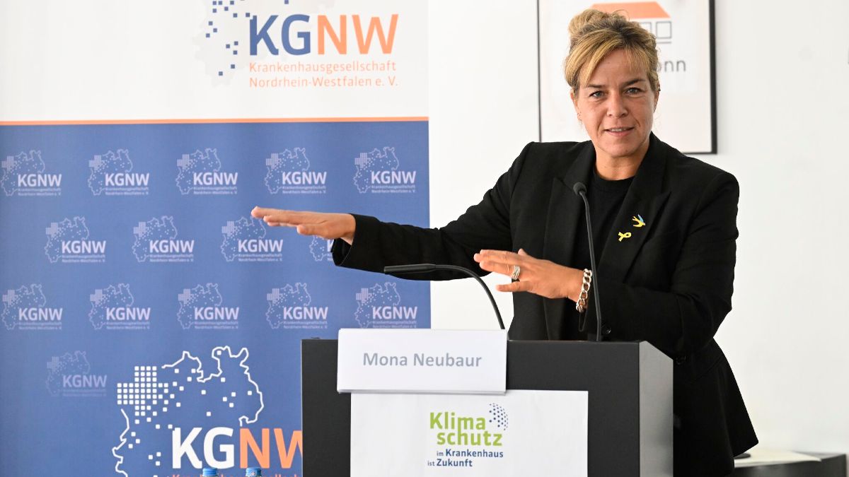 Ministerin Mona Neubaur